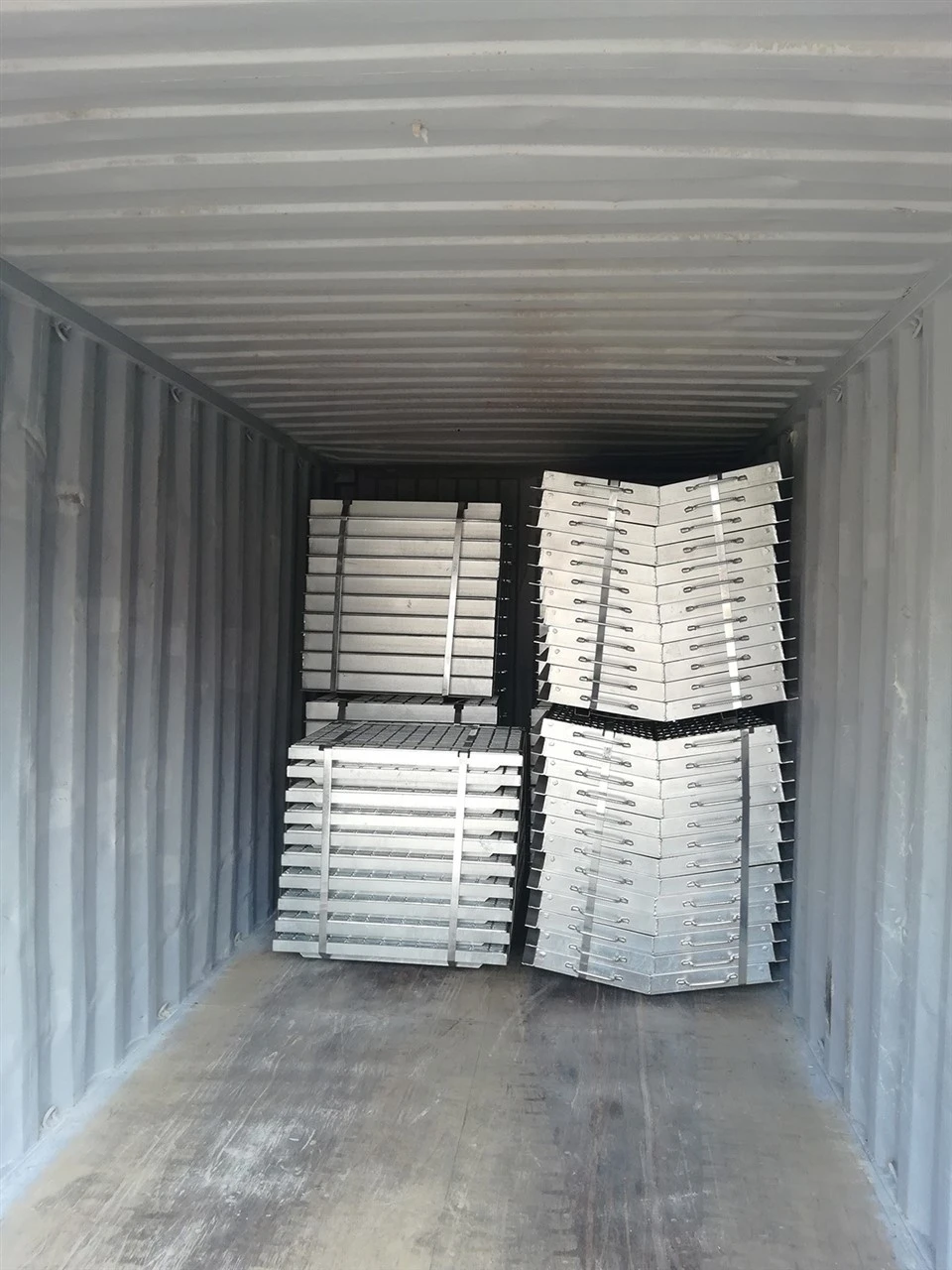 Stainless Steel Grates And Frames suppliers